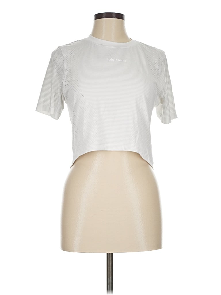 Pre-owned Lululemon Athletica Short Sleeve T-shirt In Ivory