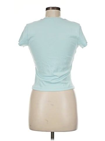 Uniqlo Short Sleeve T-Shirt (view 2)