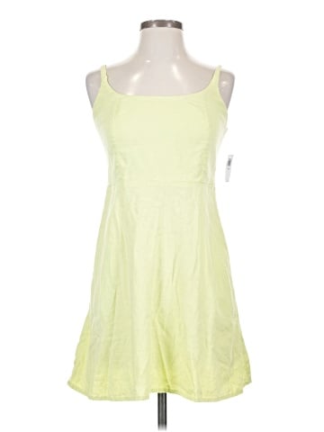 Old Navy Casual Dress (view 1)