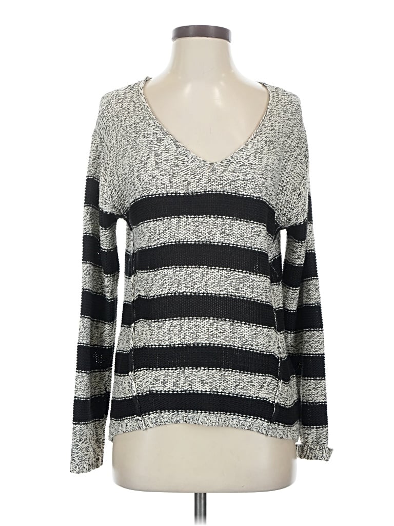 Click to view more detailed imagery on our partner's website Pre-owned Rdi Pullover Sweater In Silver