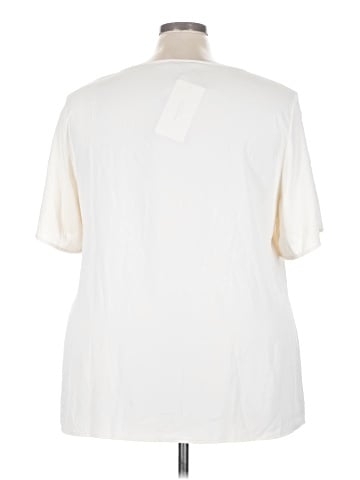 BLOOMCHIC Short Sleeve Top (view 2)
