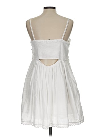 American Eagle Outfitters Cocktail Dress (view 2)