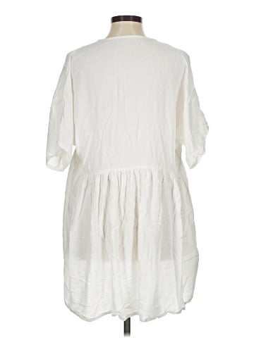 Unbranded 3/4 Sleeve Blouse (view 2)