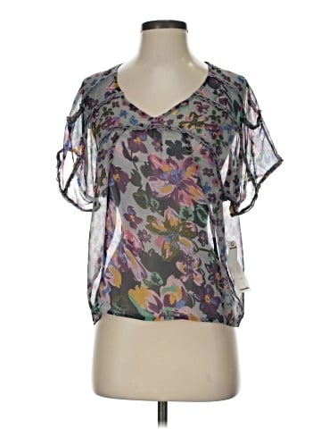 Willow & Clay Short Sleeve Blouse (view 1)