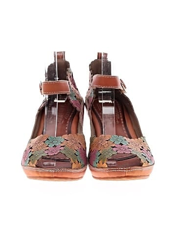 L'Artiste Sandals (view 2)