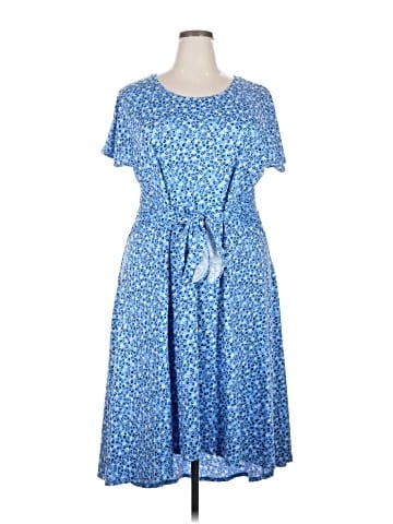 Signature by Robbie Bee Casual Dress (view 1)