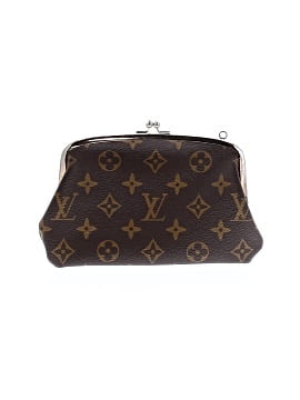 Louis Vuitton Clutch