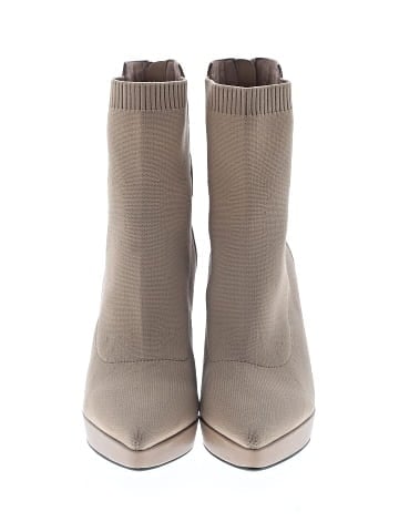 Cosy Island Ankle Boots (view 2)