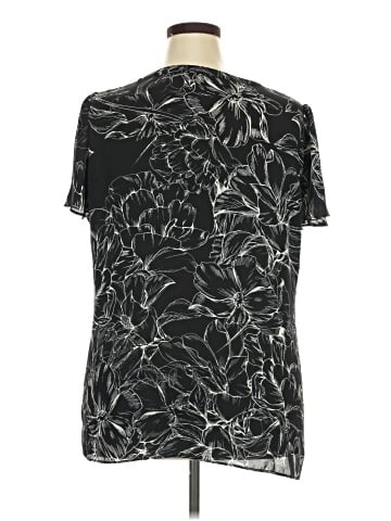 Rose + Olive Short Sleeve Blouse (view 2)