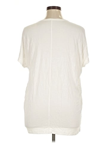 Gap Short Sleeve T-Shirt (view 2)