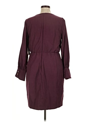 Julia Jordan Casual Dress (view 2)