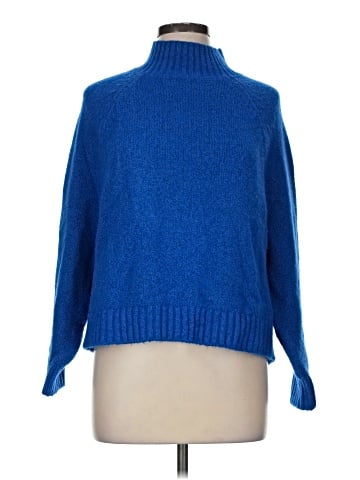 Old Navy Turtleneck Sweater (view 1)