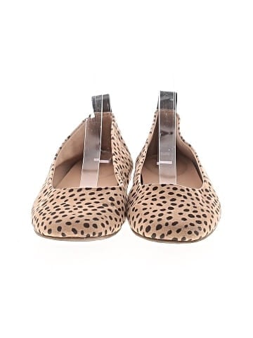 Universal Thread Flats (view 2)