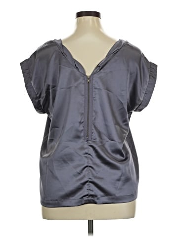 Daisy Fuentes Short Sleeve Blouse (view 2)
