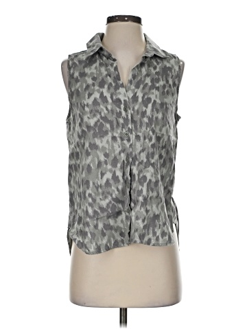 Cloth & Stone Sleeveless Button-Down Shirt (view 1)