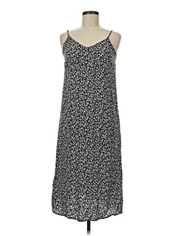 Old Navy Casual Dress (view 1)
