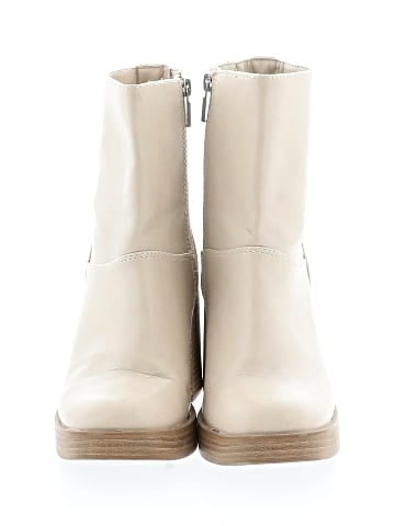 Universal Thread Ankle Boots (view 2)
