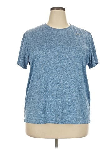 Nike Active T-Shirt (view 1)