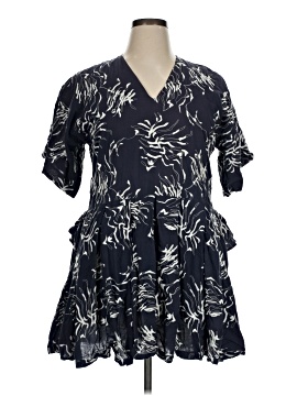 Thone Negrón Casual Dress