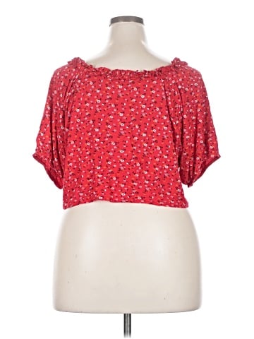 PrettyLittleThing Short Sleeve Blouse (view 2)