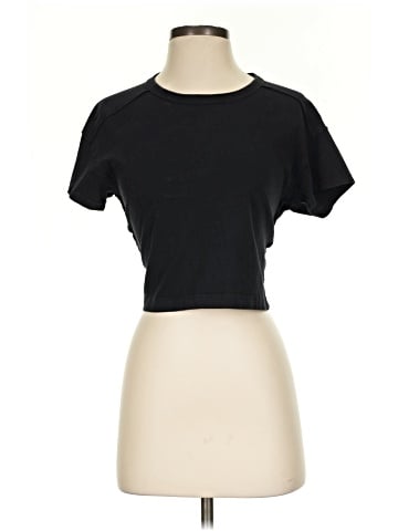 Urban Outfitters Short Sleeve T-Shirt (view 1)