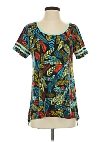 Lularoe Short Sleeve T-Shirt (view 1)