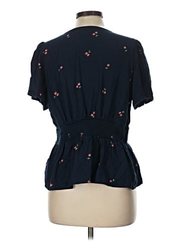Old Navy Short Sleeve Blouse (view 2)