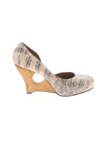Schuler & Sons Philadelphia Wedges (view 1)