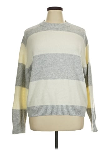 American Eagle Outfitters Pullover Sweater (view 1)