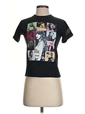 Taylor Swift Short Sleeve T-Shirt (view 1)