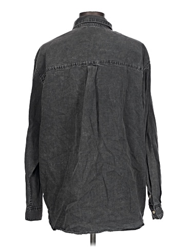 Gap Long Sleeve Button-Down Shirt (view 2)