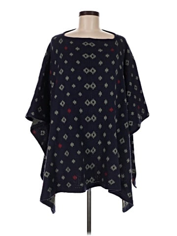 Do Everything in Love Poncho (view 1)