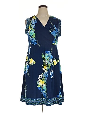Apt. 9 Casual Dress (view 1)