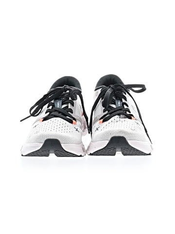 On Cloud Sneakers (view 2)