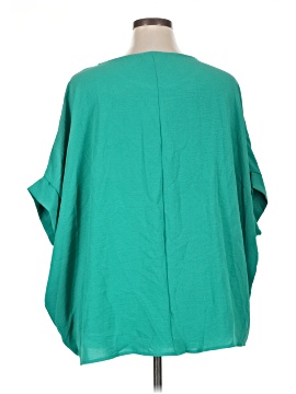 Andree by UNIT 3/4 Sleeve Top (view 2)