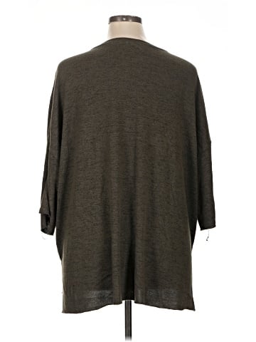 For The Republic 3/4 Sleeve Top (view 2)