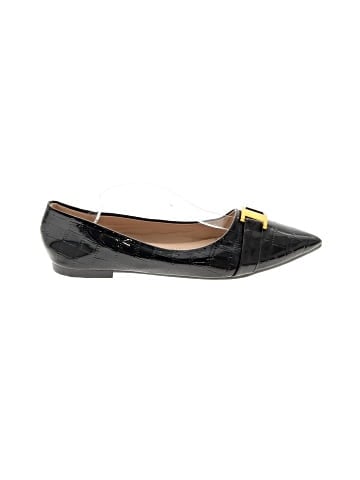 Unbranded Flats (view 1)