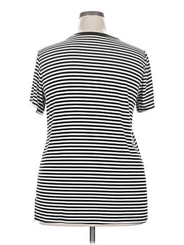 Torrid Short Sleeve T-Shirt (view 2)