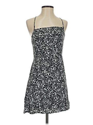 Kendall & Kylie Casual Dress (view 1)