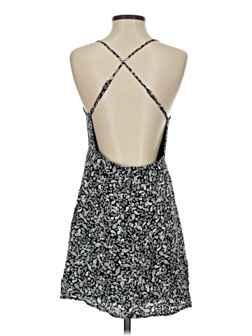 Kendall & Kylie Casual Dress (view 2)