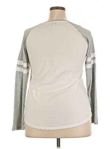 Peloton Long Sleeve T-Shirt (view 2)