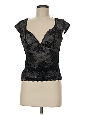 Abercrombie & Fitch Sleeveless Blouse (view 1)