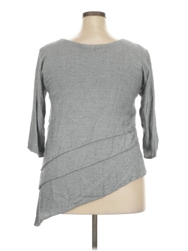 Dairi Fashion 3/4 Sleeve Top (view 2)