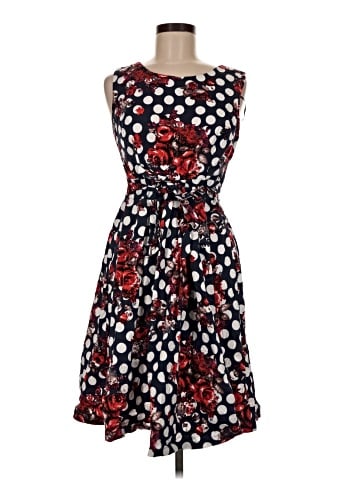 Suzy Shier Casual Dress (view 1)