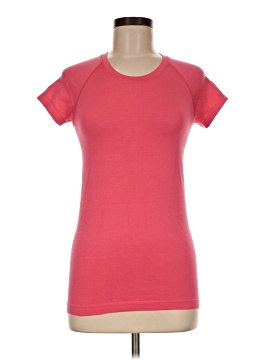 Lululemon Athletica Short Sleeve T-Shirt (view 1)