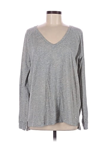 Victoria's Secret Pink Long Sleeve T-Shirt (view 1)