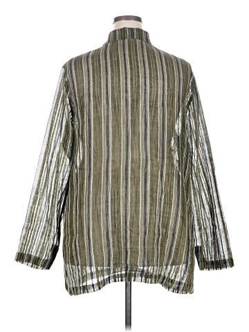 Valerie Stevens 3/4 Sleeve Button-Down Shirt (view 2)