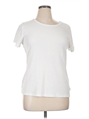 Old Navy Short Sleeve T-Shirt (view 1)