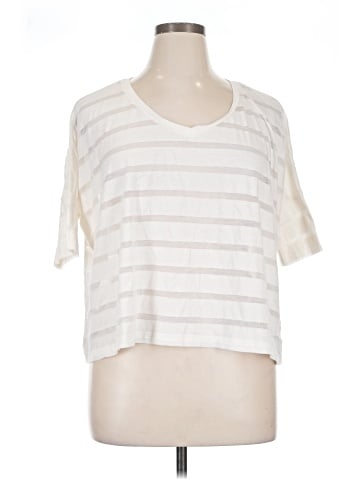 Mudd Short Sleeve Top (view 1)