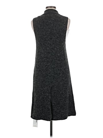Noah Vest (view 2)